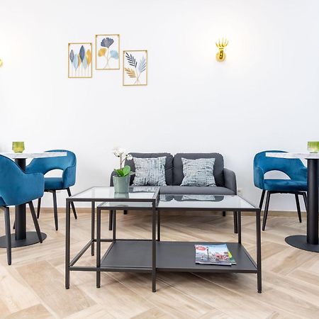 Hotel Abberdeen Brussel Bagian luar foto